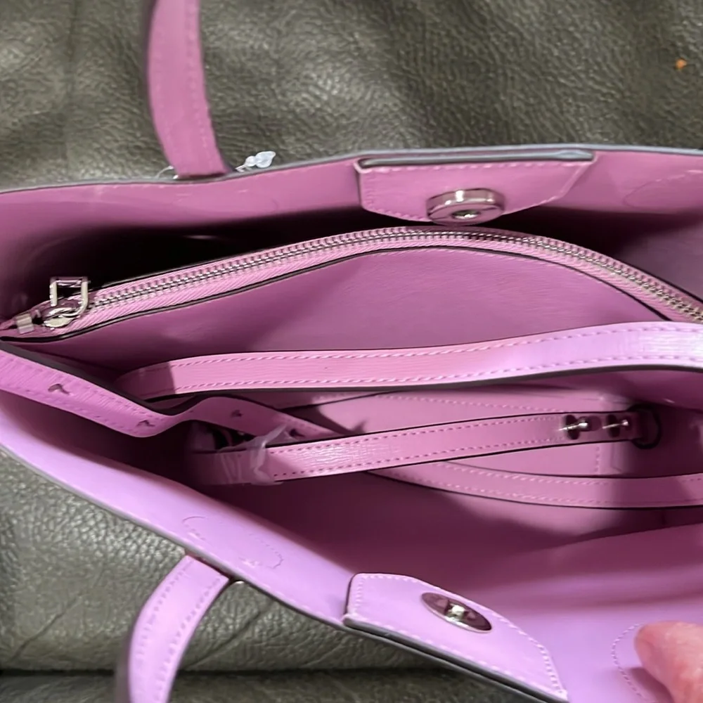 kate spade has tags